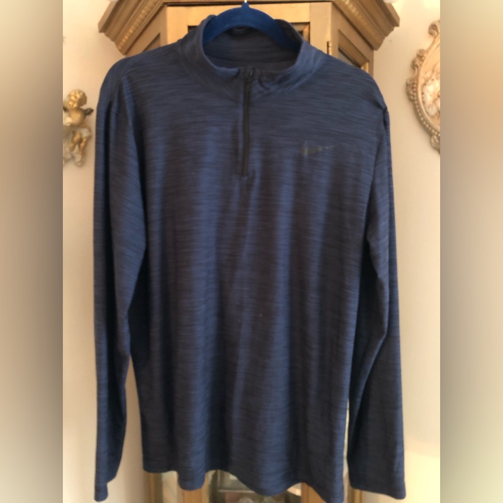Dry Fit men’s long sleeve top size L